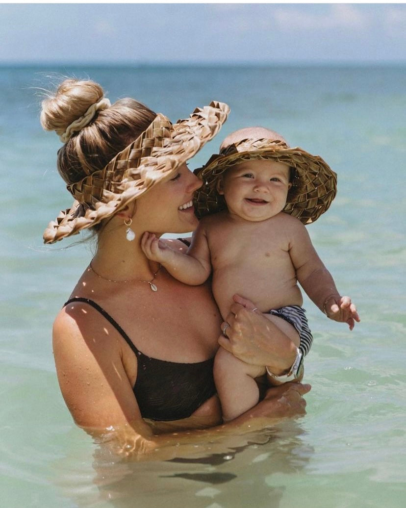 Coconut Leaf Hawaiian Woven Hats MEDIUM FLAT BRIM – Coco Shade Hawai'i